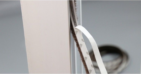 Home Office Indústria Hoteleira 100% PP Alumínio Janela E Portas Lata Pile Pinsel Weather Strip