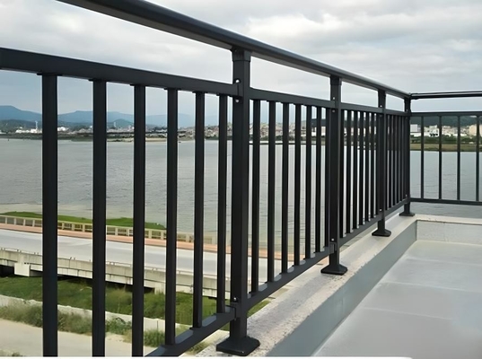 Painéis de vedação de laje horizontal impermeável para jardim exterior vedação de privacidade de alumínio