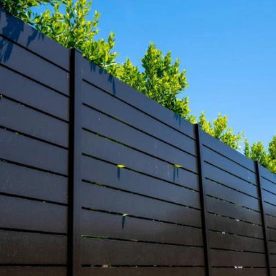 Painéis de vedação de privacidade de alumínio certificados ISO9001/ISO14001/ISO18001 para pátio e jardim