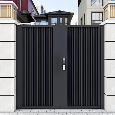 5.8-6.0M comprimento porta de cercas de alumínio personalizado com painel decorativo e serviço de perfuração