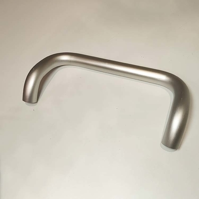 Manos de perfis de alumínio CNC personalizadas para janela industrial e porta T5