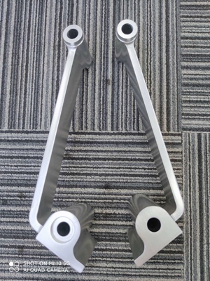 Manos de perfis de alumínio CNC personalizadas para janela industrial e porta T5