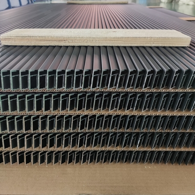 Quadros de painéis solares leves Perfis de secção de alumínio para sistema solar personalizado