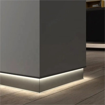 Empurrar e puxar PVC Custom Moderno Flooring Baseboard Iluminação Perfil com Luz LED