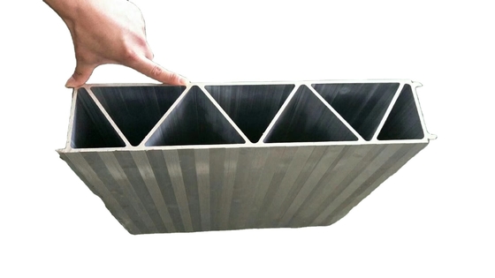 Construção de sistemas e colunas de moldagem de alumínio com perfis de espessura de 0,8 mm a 2,0 mm