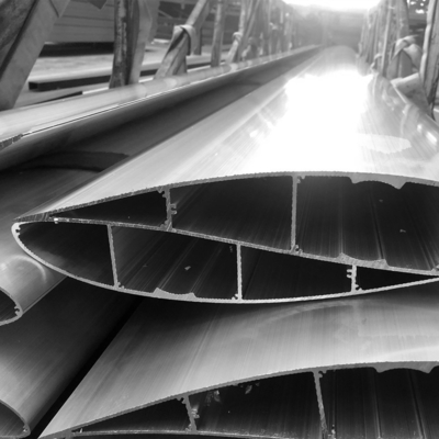 Cor de alumínio personalizado Post Beam Gutters Blade Louver Roller Shutter para Pergola