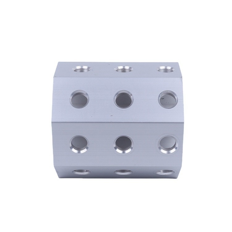 Perfis de alumínio de extrusão CNC anodizados para secção industrial Espessura 0,8 mm-2,0 mm