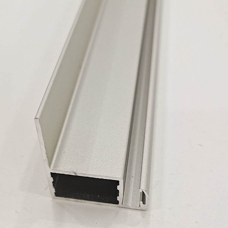 Quadro de alumínio para módulo de painel solar atende ao padrão GB e serviço de processamento de perfuração